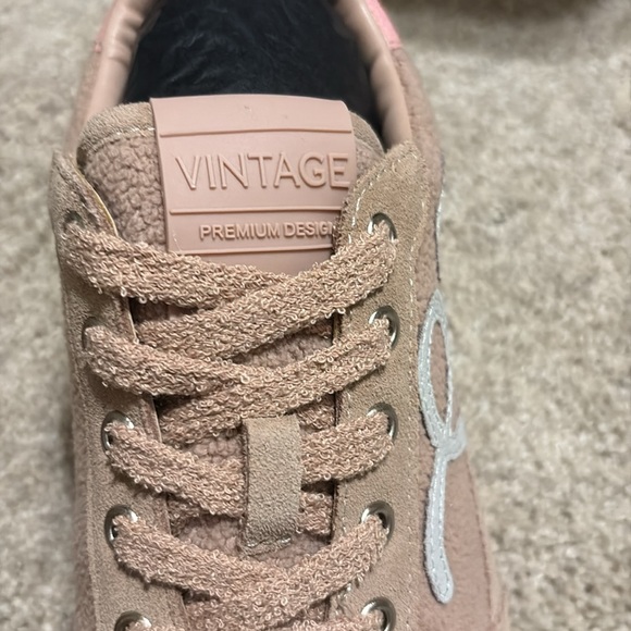 Brand New with Box, Never Worn, Vintage Havana Vroom Sneakers, Size 6.5, Pink - Picture 8 of 11
